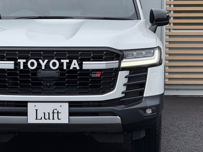 2023 Toyota LAND CRUISER 300 thumbnail 14