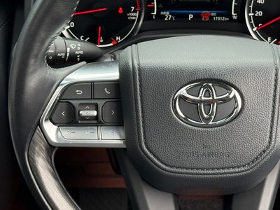 2023 Toyota LAND CRUISER 300 thumbnail 70