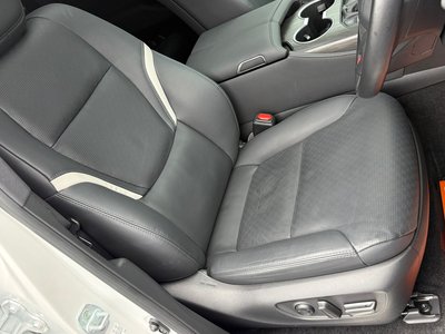 صورة 8 لـ 2023 Toyota LAND CRUISER 300