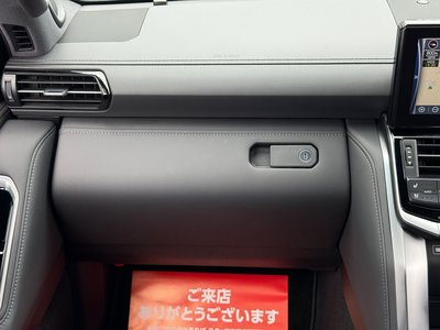 2023 Toyota LAND CRUISER 300 thumbnail 50