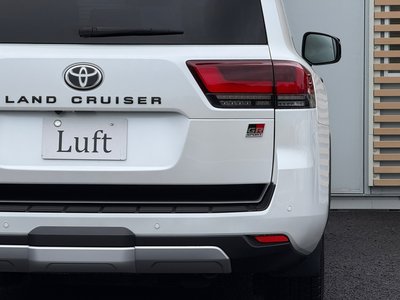 2023 Toyota LAND CRUISER 300 thumbnail 33