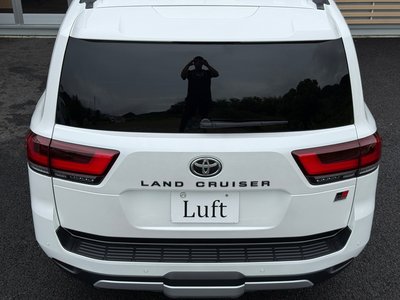 2023 Toyota LAND CRUISER 300 thumbnail 36