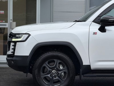 2023 Toyota LAND CRUISER 300 thumbnail 27