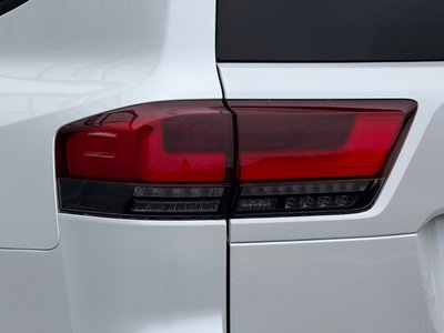 2023 Toyota LAND CRUISER 300 thumbnail 34