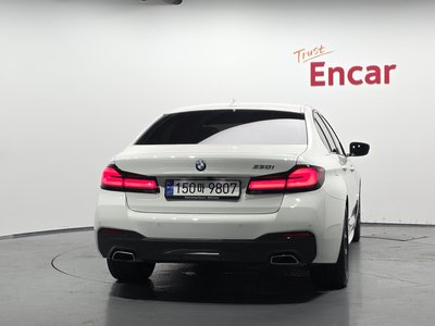 2023 BMW 5 SERIES 照片 3