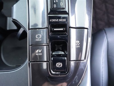 2025 Toyota CROWN SPORT — миниатюра 12
