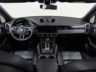 PORSCHE CAYENNE - 4