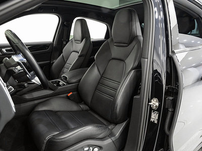 PORSCHE CAYENNE - 10