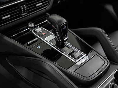 PORSCHE CAYENNE - 9