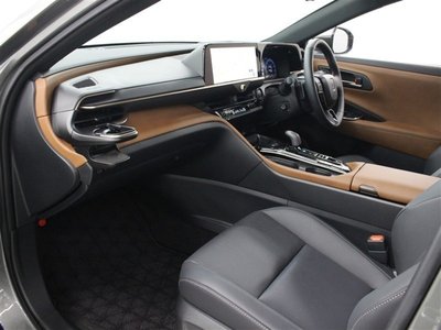 2025 Toyota CROWN CROSSOVER — фото 13