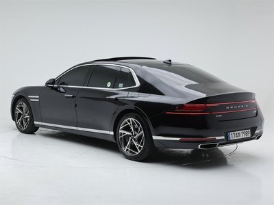 صورة 3 لـ 2023 Genesis G90 (RS4)