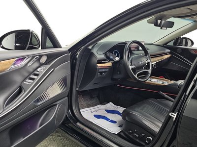 GENESIS G80 (RG3) - 10