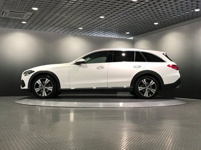 MERCEDES-BENZ C-CLASS - 10