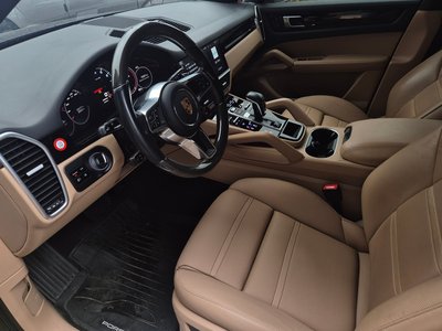 PORSCHE CAYENNE - 7