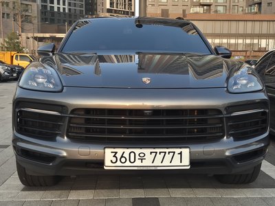 PORSCHE CAYENNE - 4