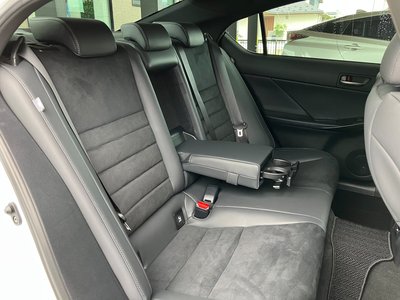 2023 Lexus IS 缩略图 19