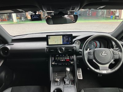 صورة 5 لـ 2023 Lexus IS