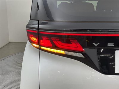 صورة مصغرة 38 لـ 2024 Toyota VELLFIRE