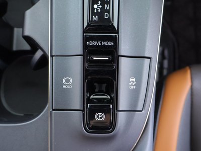 صورة مصغرة 28 لـ 2023 Toyota CROWN CROSSOVER