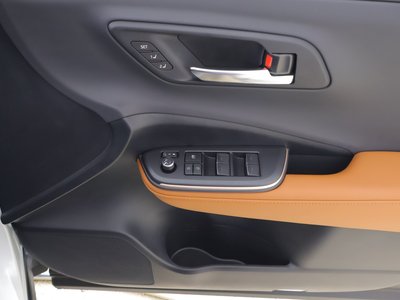 صورة مصغرة 36 لـ 2023 Toyota CROWN CROSSOVER