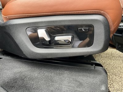 2021 BMW X7 缩略图 18