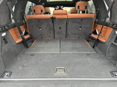 2021 BMW X7 缩略图 26