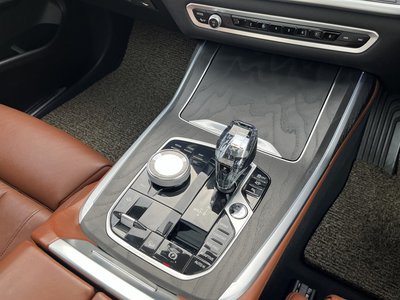 2021 BMW X7 缩略图 47