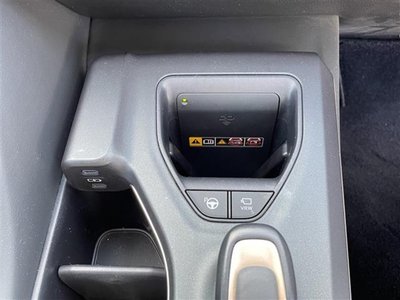 TOYOTA CROWN CROSSOVER - 9