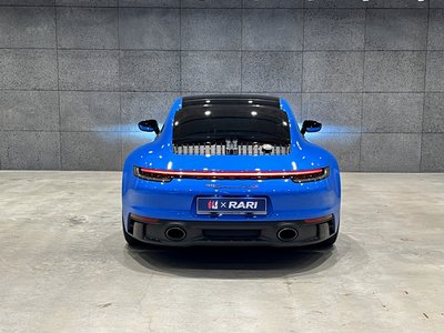 PORSCHE 911 - 4