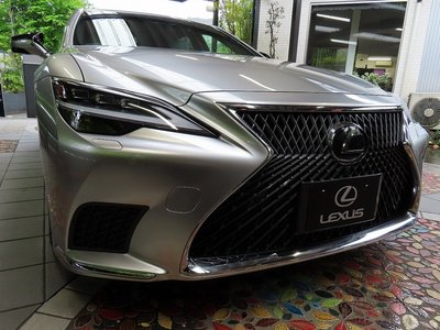 LEXUS LS - 2