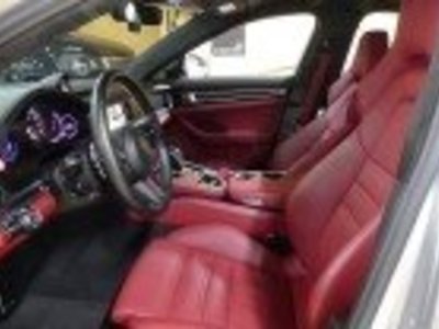 PORSCHE PANAMERA - 10