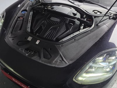 PORSCHE PANAMERA - 7