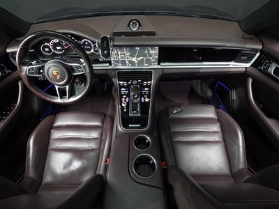 PORSCHE PANAMERA - 5