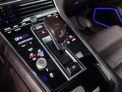 PORSCHE PANAMERA - 9