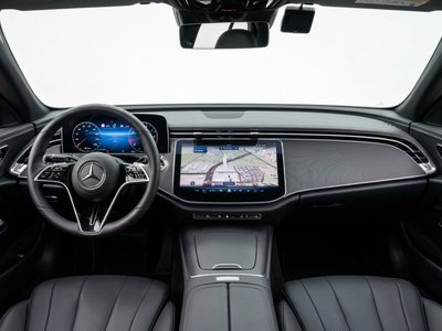 MERCEDES-BENZ E-CLASS - 5