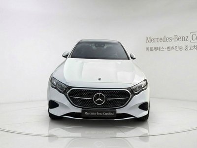 MERCEDES-BENZ E-CLASS - 2