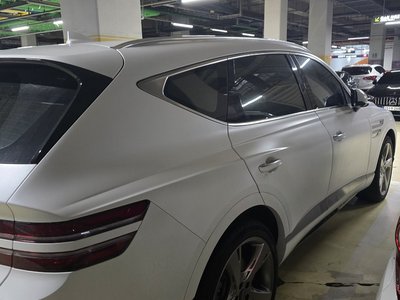 GENESIS GV80 - 4