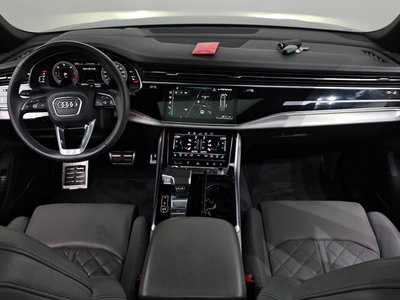 AUDI Q8 - 4