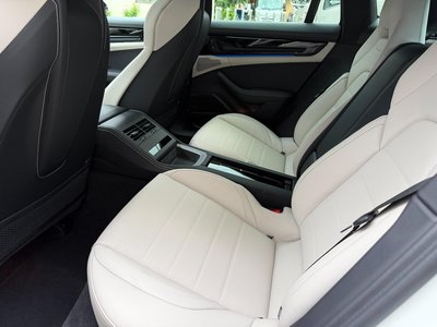 PORSCHE PANAMERA - 9