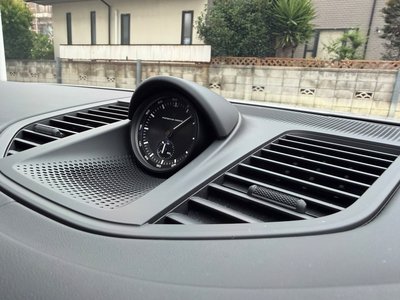 PORSCHE PANAMERA - 4
