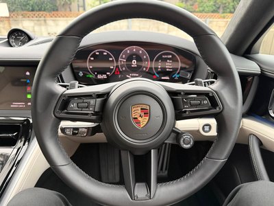 PORSCHE PANAMERA - 10