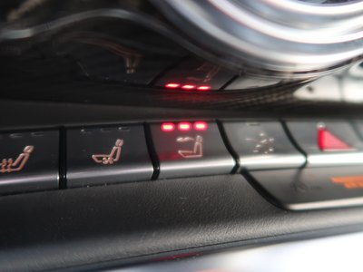 MERCEDES-BENZ GT AMG - 7