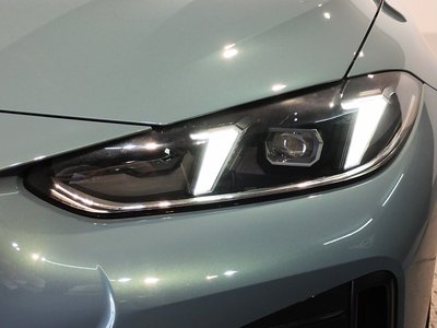 2025 BMW I4 — миниатюра 31