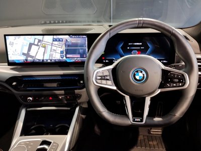 2025 BMW I4 — миниатюра 52