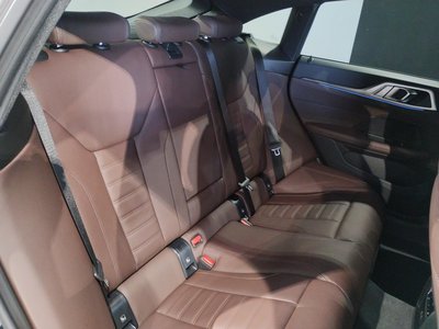 2025 BMW I4 — миниатюра 15