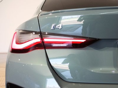 2025 BMW I4 — миниатюра 41
