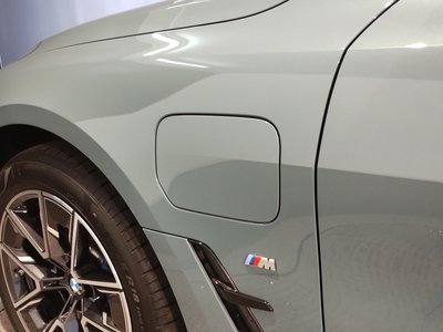 2025 BMW I4 — миниатюра 48