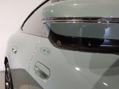 2025 BMW I4 — миниатюра 36