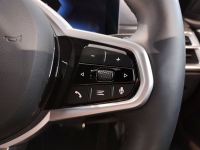 2025 BMW I4 — миниатюра 22