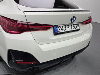 صورة 10 لـ 2025 BMW 4 SERIES